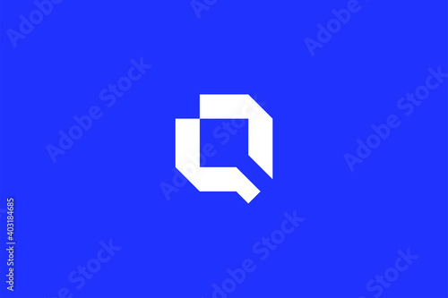Minimal Modern Abstract Letter Q Dark Background Logo Template