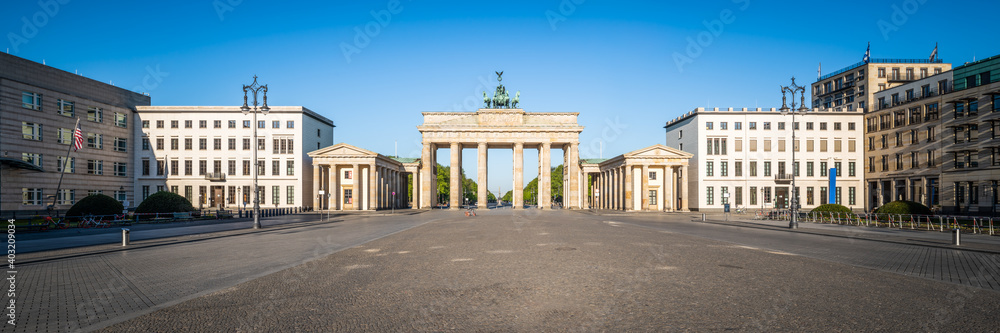 Panoramic view of the Brandenburger Gate (Brandenburger Tor) in Berlin, Germany