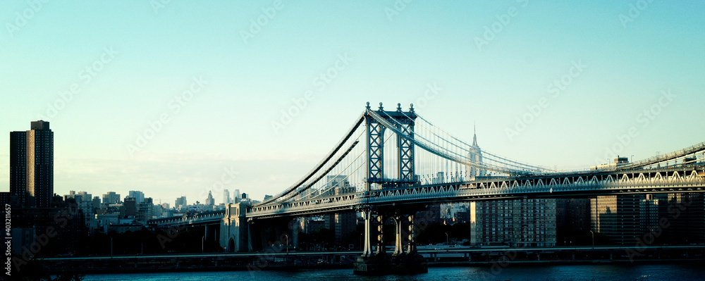 Obraz premium bridge over the river