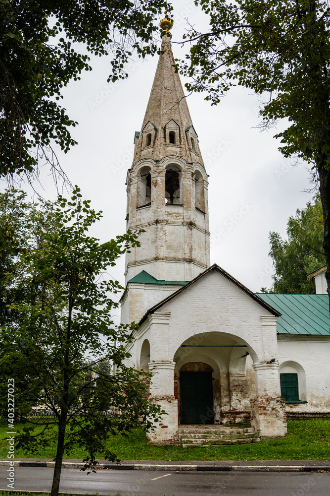 Naklejka premium Church of Nikola Rubleny in Yaroslavl. beautiful old buildings. religion and belief
