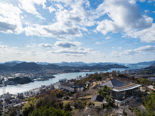 千光寺公園頂上展望台から見た尾道の町並み © 晃一 角田