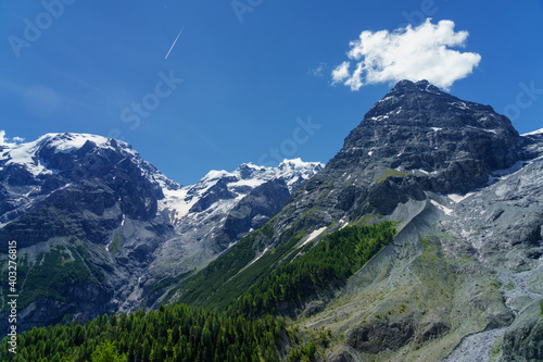 Fototapeta Naklejka Na Ścianę i Meble -  Mountain landscape along the road to Stelvio pass at summer. Glacier