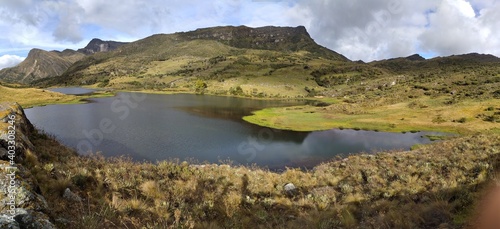 Paisaje paramo de la laguna pisba boyaca colombia panoramica