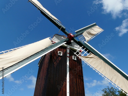 Oberer Teil mit Flügeln der Bockwindmühle in Dornum / Ostfriesland photo