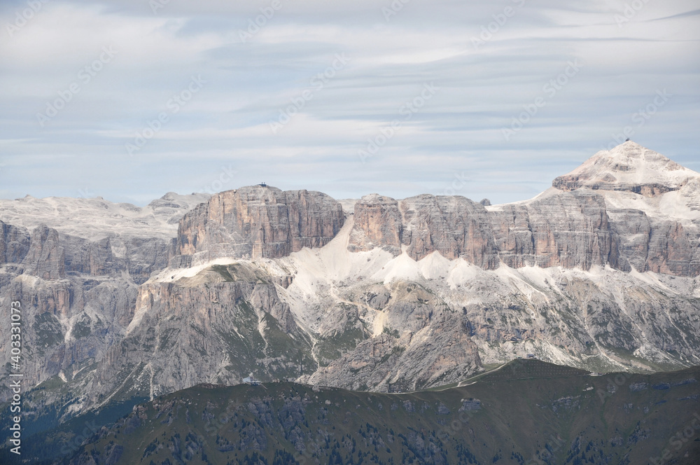 Widok na Piz Boe, Dolomity, Włochy