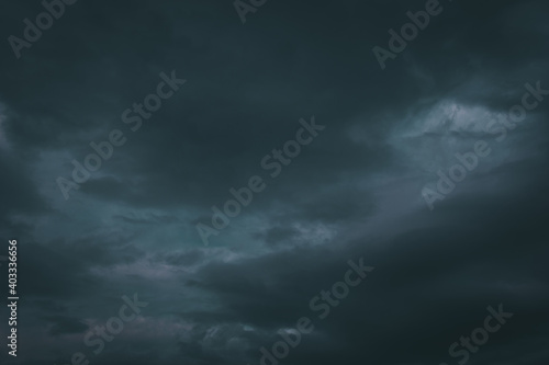 picture of thunderstorm clouds starting to pour rain and lightning