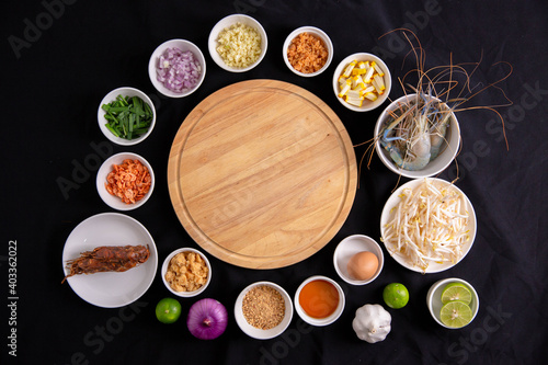 Ingredients for making Pad Thai, Thai food