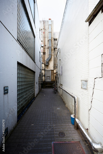 路地 日本 (off street / back alley)