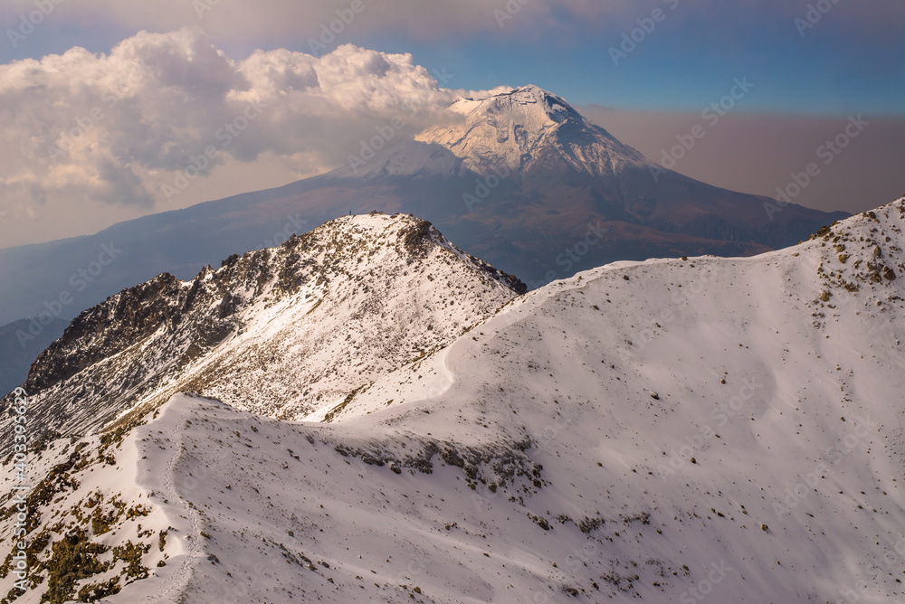 volcan popocatepetL FROM VOLCAN Iztaccíhuatl in Mexico volcan popocatepetL FROM VOLCAN Iztaccíhuatl in Mexico