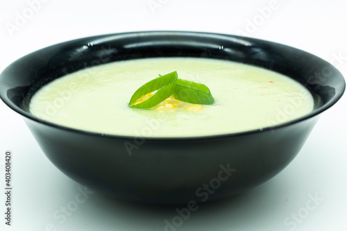 Low Carb Creamy cauliflower soup with coconut milk and corn