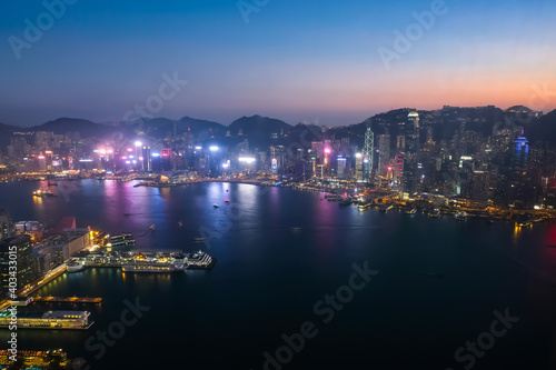 香港 スカイ100（環球貿易広場）からの夕景