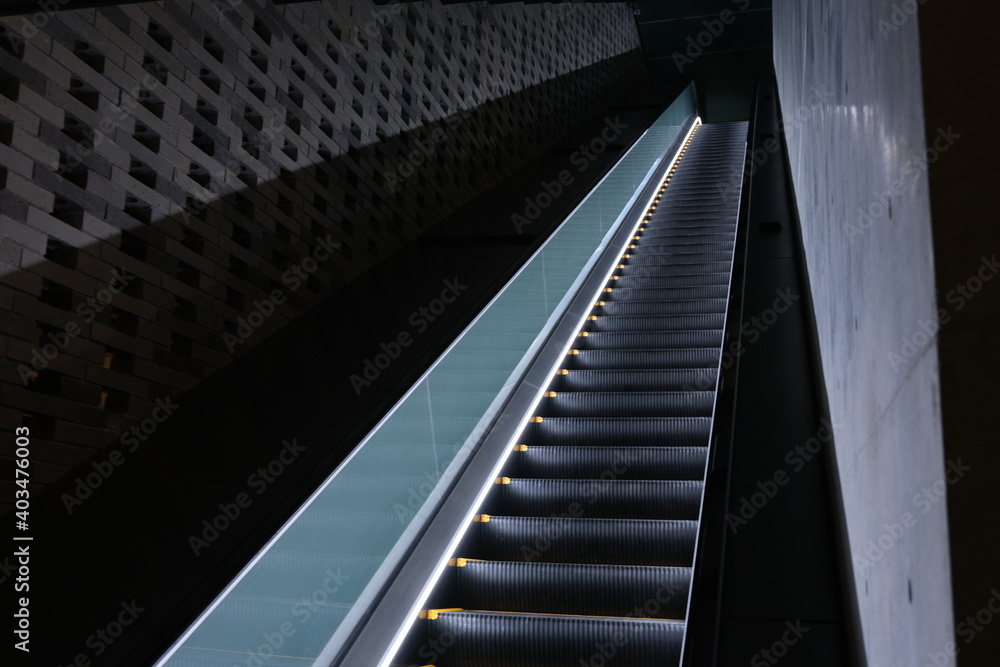 escalator escalator