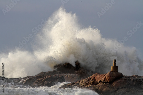 Big stormy wave splash