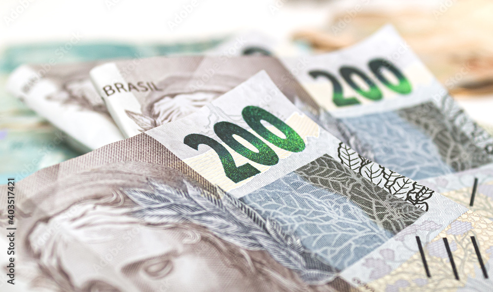 Dinheiro, Brasil, Reais, Real Brasileiro, Real. Grupo de cédulas do ...