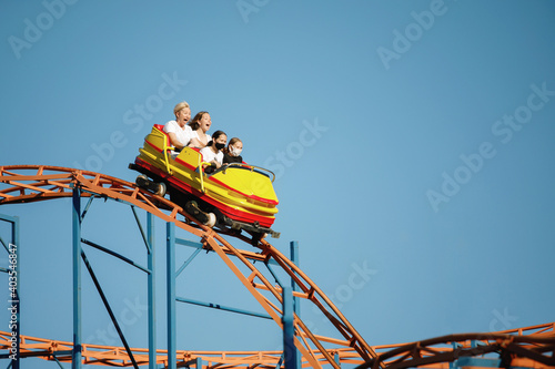 Roller coaster attraction