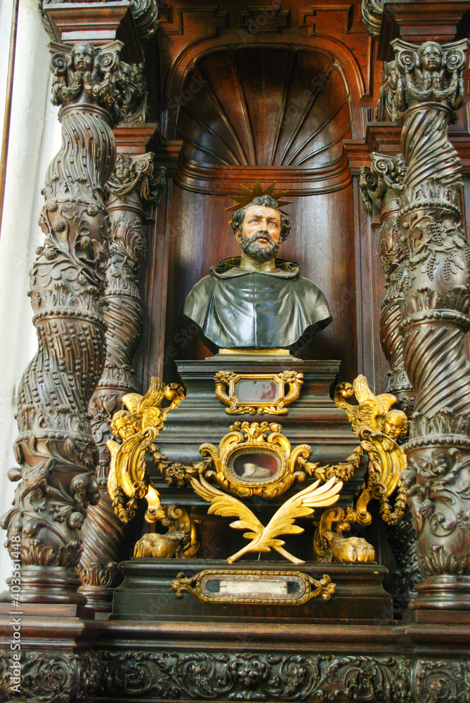 Obraz premium Interior of a church in Antwerp. Belgium.