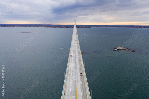 Claiborne Pell Bridge - Rhode Island © demerzel21