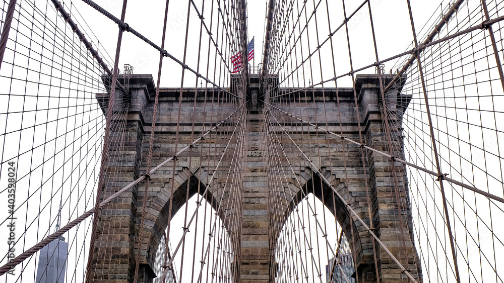 Fototapeta premium New York - May: View of Brooklyn Bridge