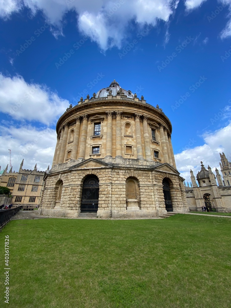 The Radcliffe Camera of Oxford University, England, designed by James Gibbs in neo-classical style.