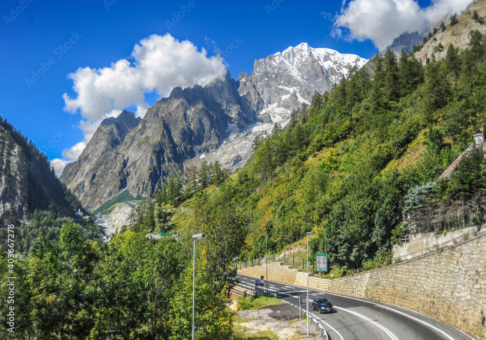 Courmayeur is one of the most famous mountain resorts in Europe, located at the foot of Mont Blanc in the north of the Aost Valley. There are many skiers here in winter and cyclists in summer.   