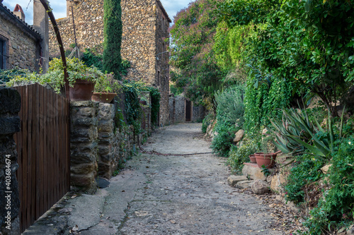 Rincones y localizaciones del pequeño pueblo de Monells, en la provincia de Girona, en el noreste de Catalunya photo