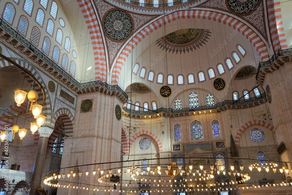 Beautiful interior of Süleymaniye (Suleymaniye) Mosque in Istanbul, Turkey