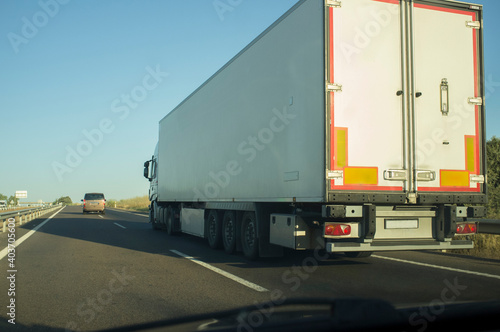 Driving behind refrigerator truck or chiller lorry