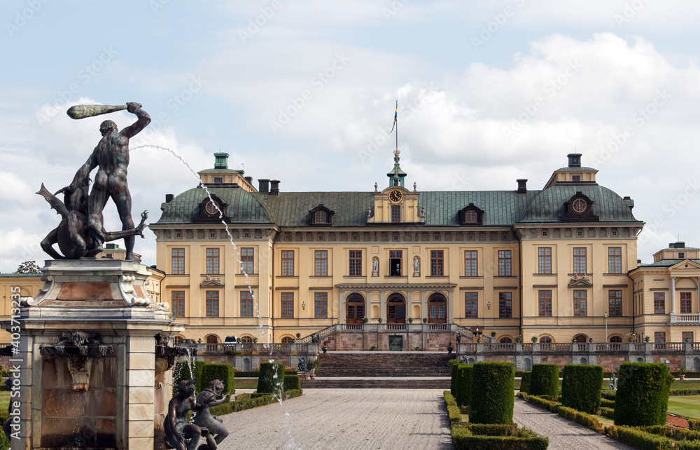 Fototapeta premium Castle Drottningholm, Stockholm, Sweden