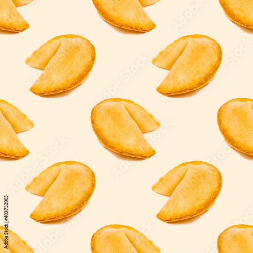 Chinese fortune cookies seamless pattern on light background.