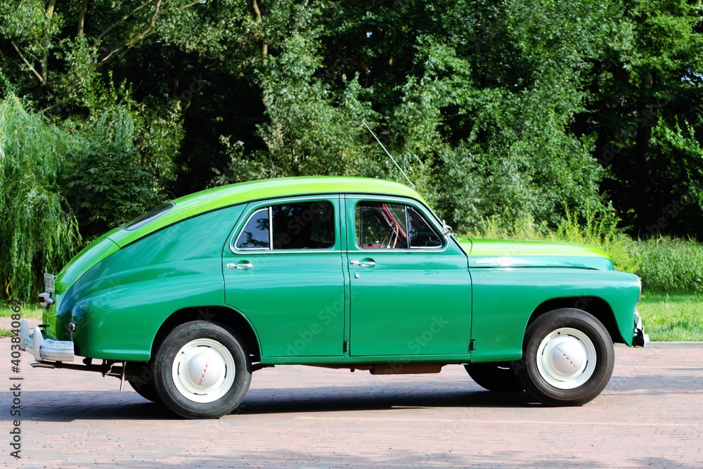 Fototapeta premium stare auto