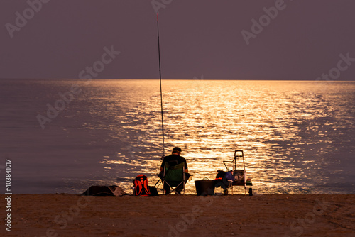 Pescando en el atardecer