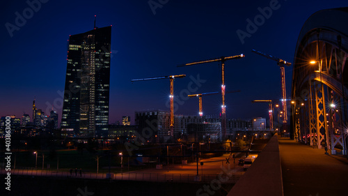 Obraz na płótnie Nacht Baustelle in Frankfurt am Main w salonie