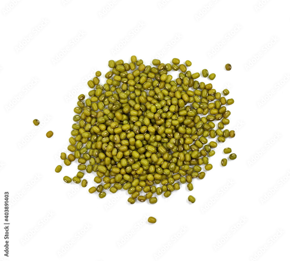 Dry green beans on white background. Organic raw green beans mungo (Vigna radiata) isolated on white background. Dry green beans on white background. Organic raw green beans mungo (Vigna radiata) isolated on white background.