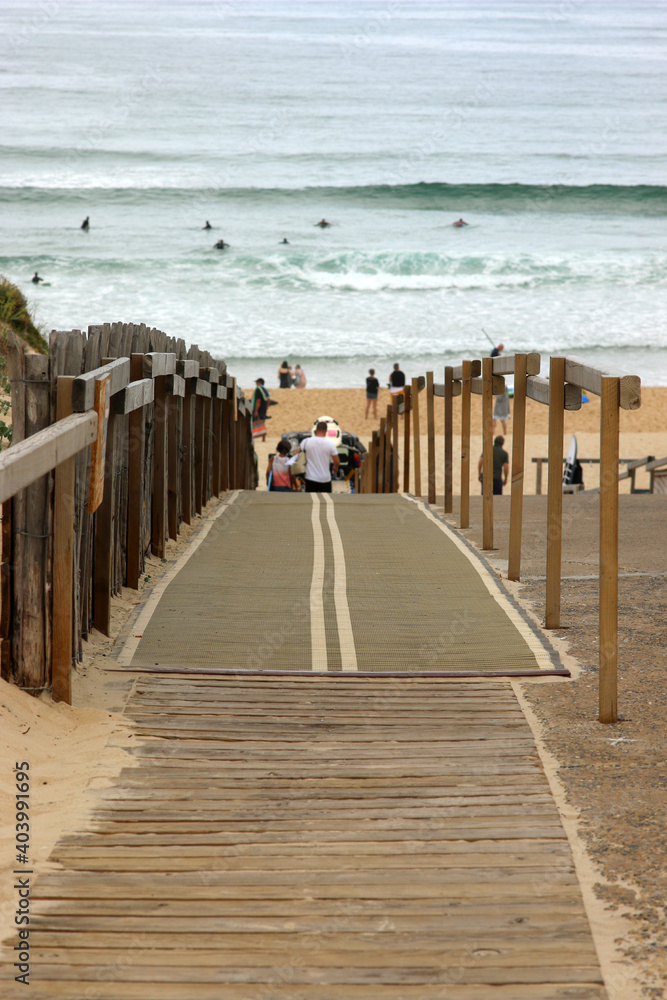 Accès à la plage