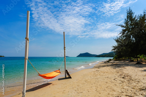 samaesarn Island, Sattahip, Chon Buri Province, Thailand.the swing on the beach. photo