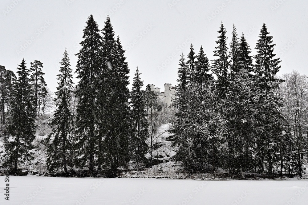 Obraz premium Winter view on park Monrepo in Vyborg, Russia