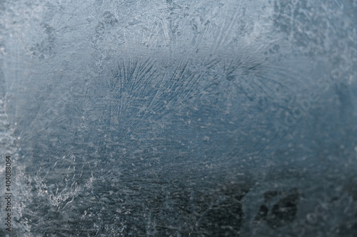 Winter pattern on a frozen window © Михаил Танаев