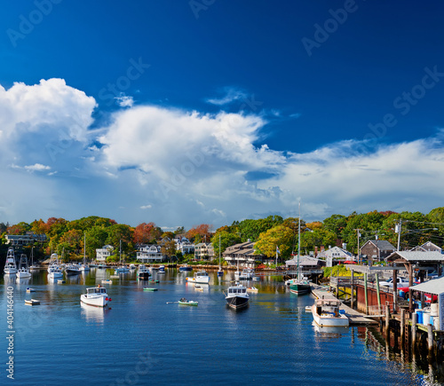 Fishing boats docked in Perkins Cove, Maine, USA © haveseen