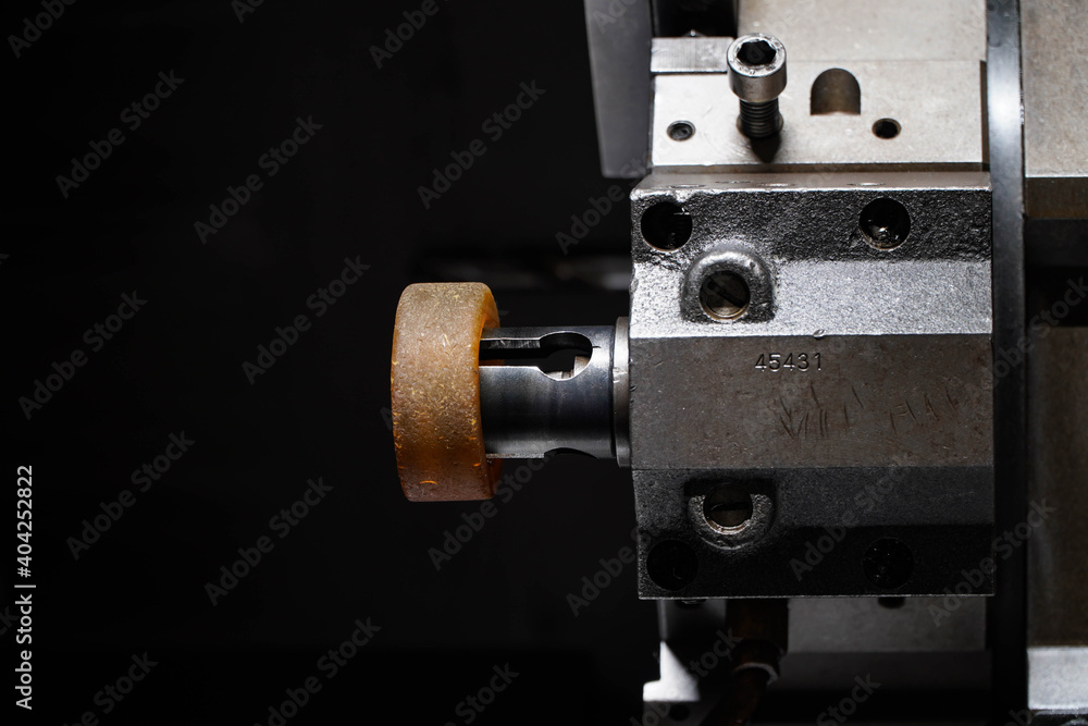 turret head in black for setting various drill bits.The hi-technology ...