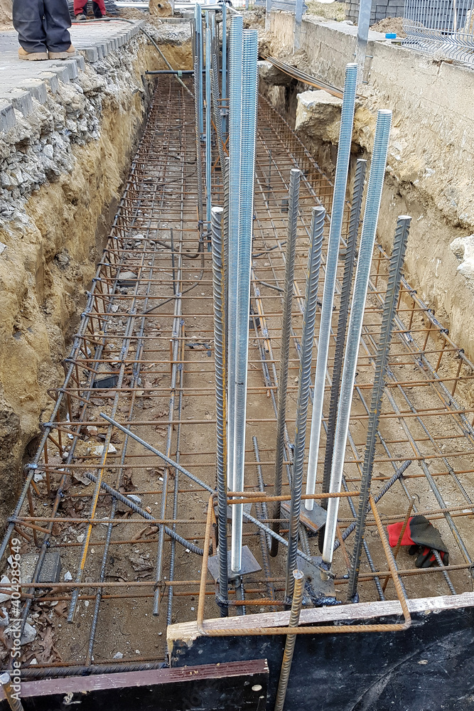 Reinforcement of a concrete basis. The location of the foundation of ...