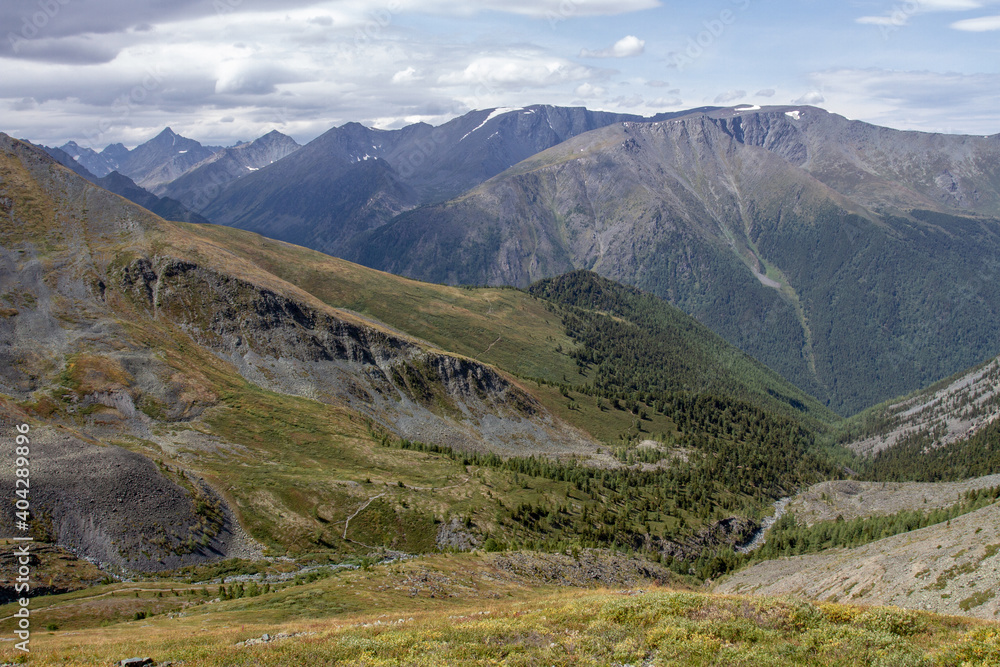 Rocky pass with scarce vegetation Karatyurek in the Altai mountains.