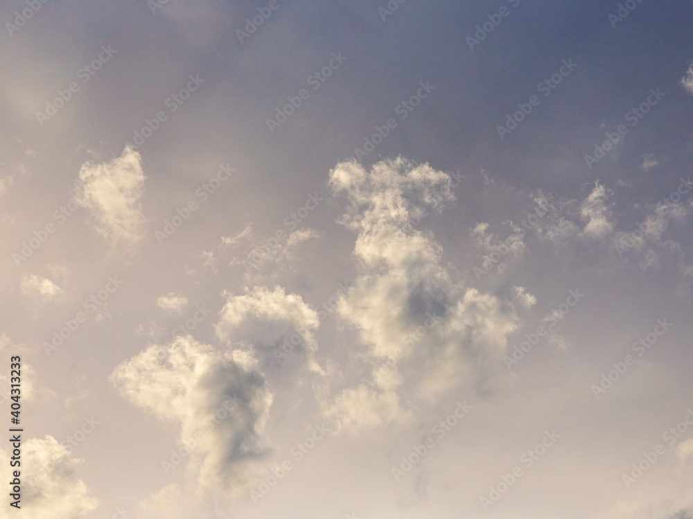 The sky,the natural state of the natural sky at any time of the year, the clouds are fluffy. The sky,the natural state of the natural sky at any time of the year, the clouds are fluffy.