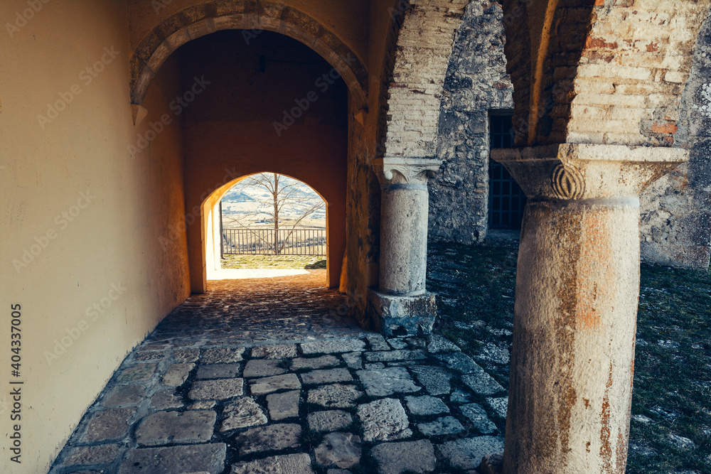 Fototapeta premium entrance to the old castle, central Italy