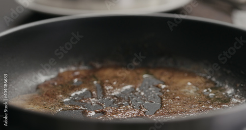 fat boiling on nonstick pan