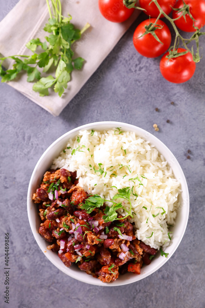chili con carne- bean, beef and tomato chili con carne- bean, beef and tomato