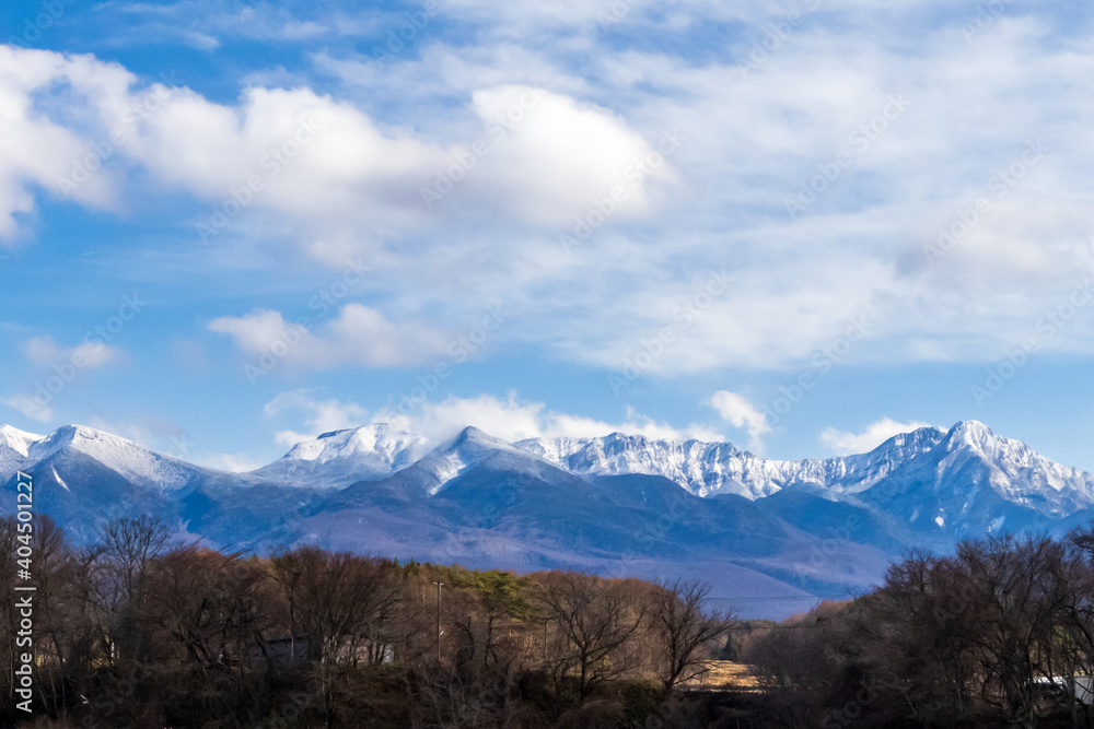 山梨の冬の美しい山々