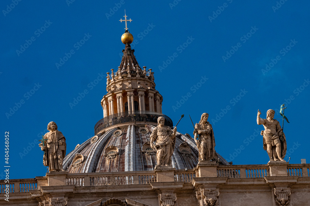 Cúpula de San Pedro, Vaticano, Italia.