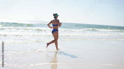 beach runner 