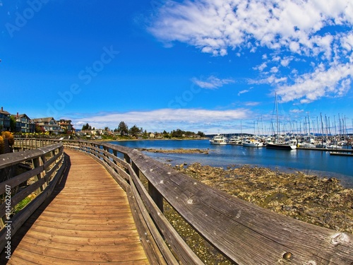 Spectacular walkway along the shoreline of Sidney BC, Vancouver Island in the springtime © pr2is