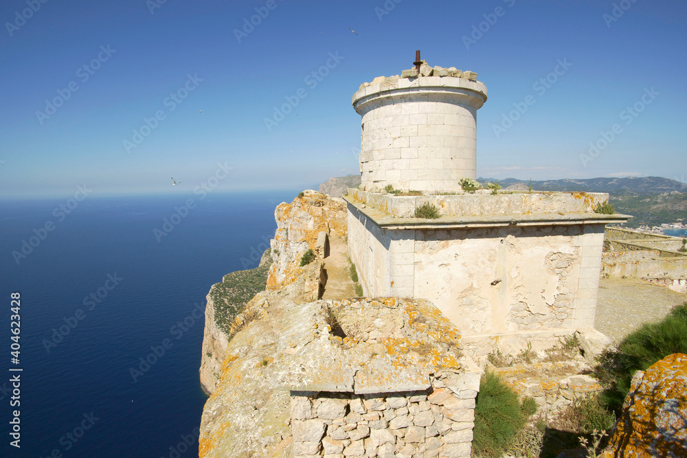 Far Vell, puig de Na Popia (353m.)Parque Natural de Sa Dragonera.Andratx.Ponent.Mallorca.Baleares.España.